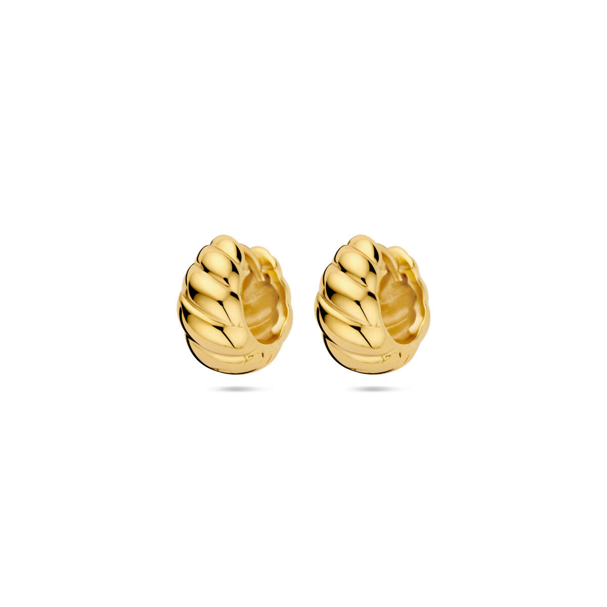 Gouden klapoorringen met een gedraaide structuur, 6,5 mm, van 1 micron zilver verguld.
