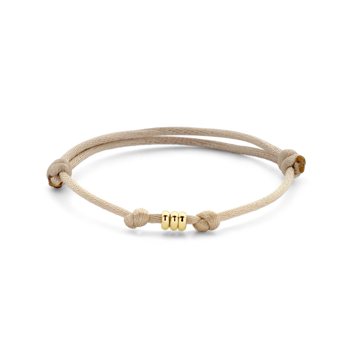 Bracciale in satin beige con dettagli in oro 14K e chiusura in nylon.