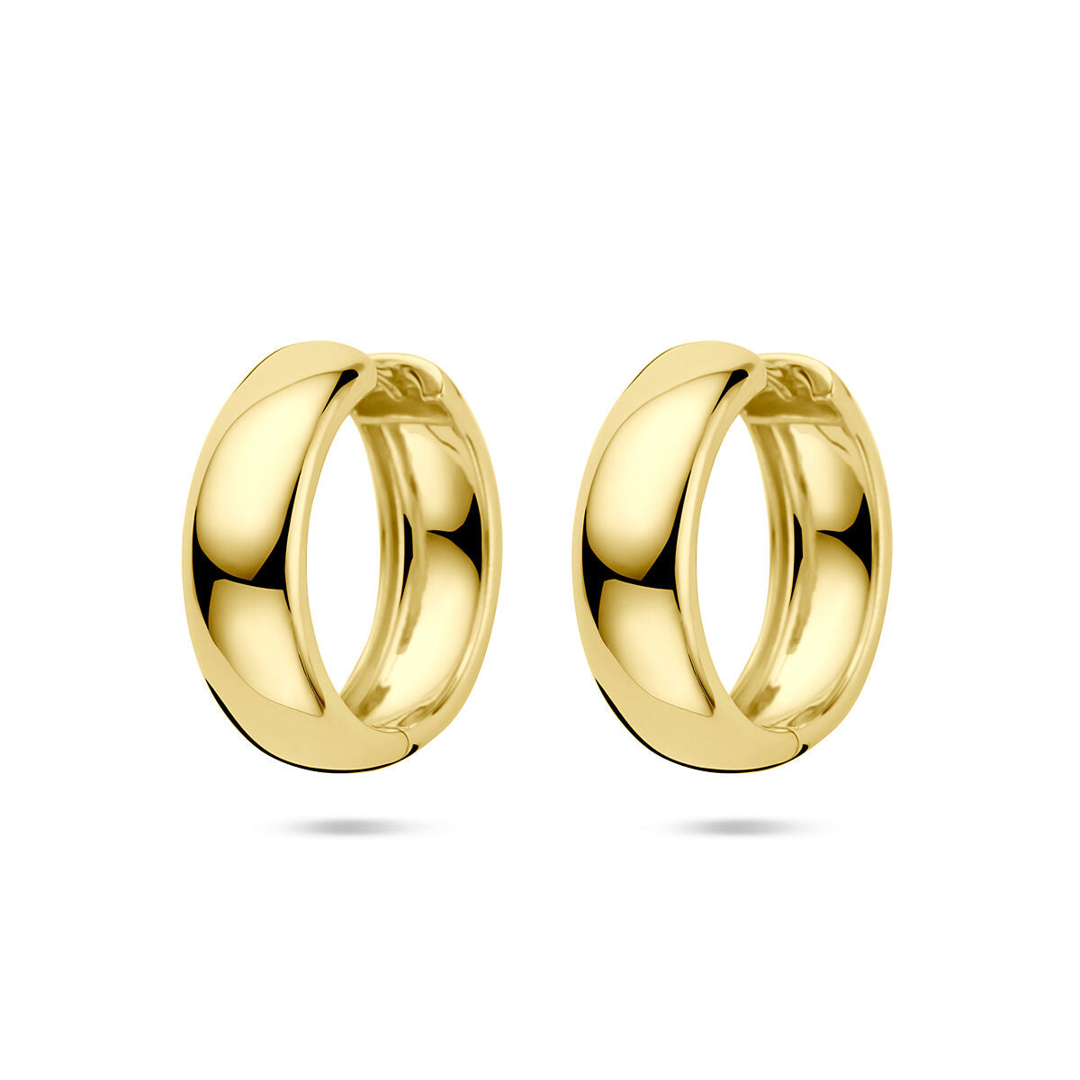 Orecchini in argento 925 con placcatura in oro giallo, forma liscia e rotonda.