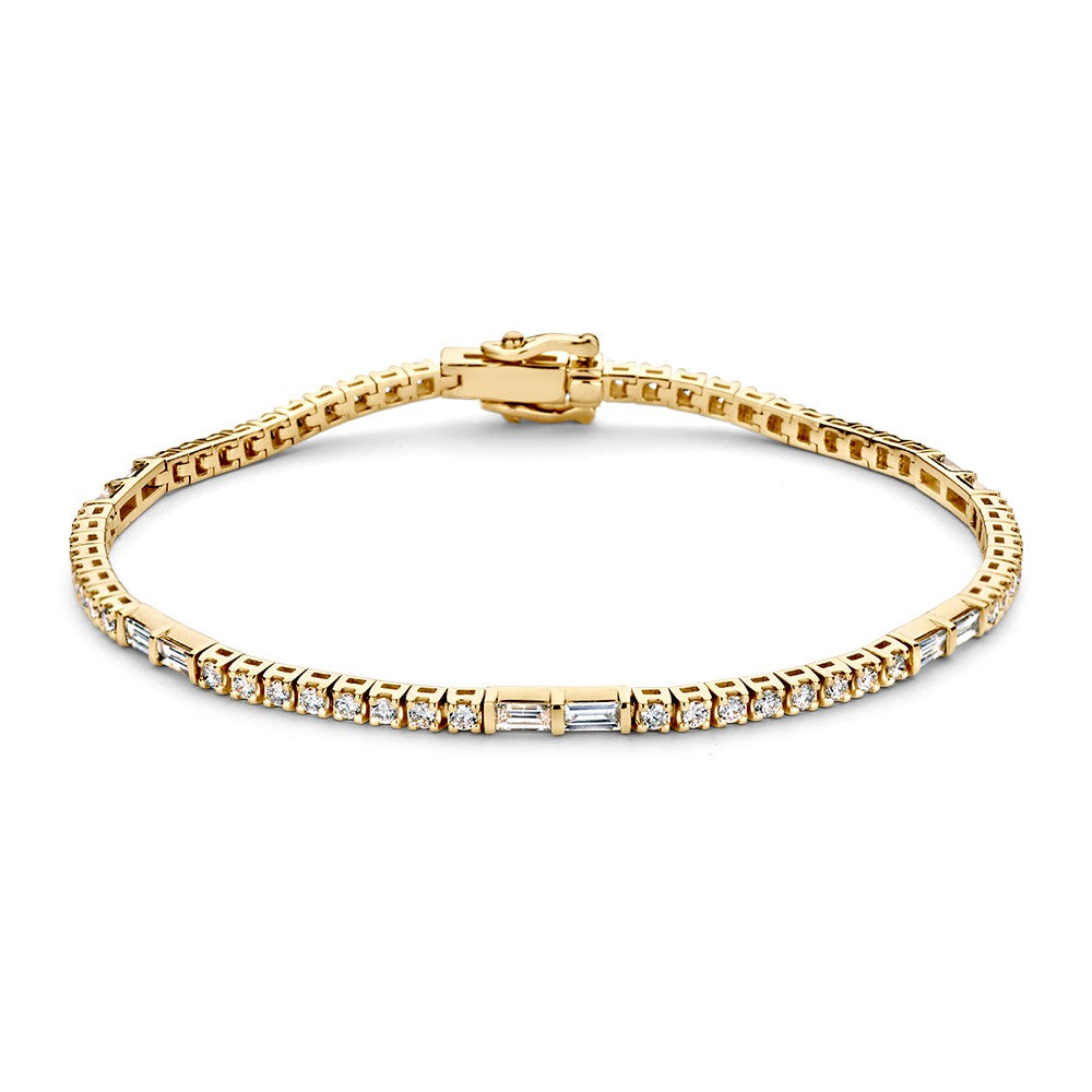 Bracciale tennis in oro giallo con diamanti baguette e brillanti, 14 carati, 1,90 carati totali.