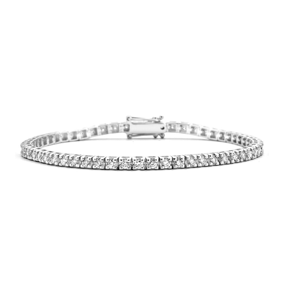 Bracciale in oro bianco con diamanti brillanti da 2,01 carati, finitura lucida.