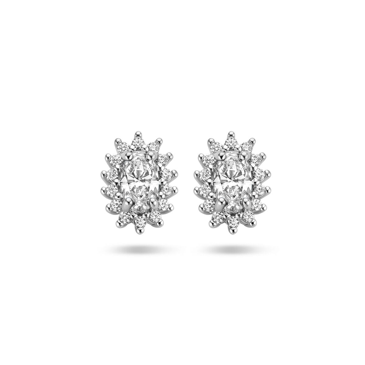 Orecchini in argento rodiato con zirconi a forma di halo.