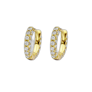 Orecchini con diamante coltivato in laboratorio