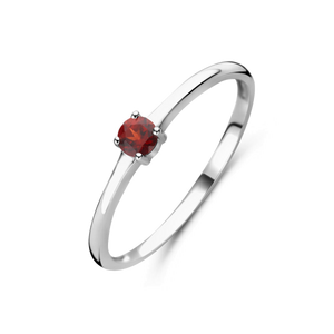 Anello in argento con pietra preziosa