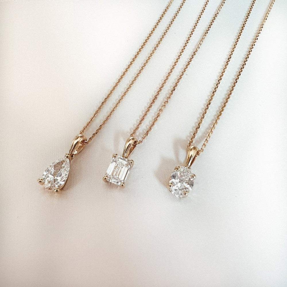 Collana Ava 0,50 crt. oro giallo