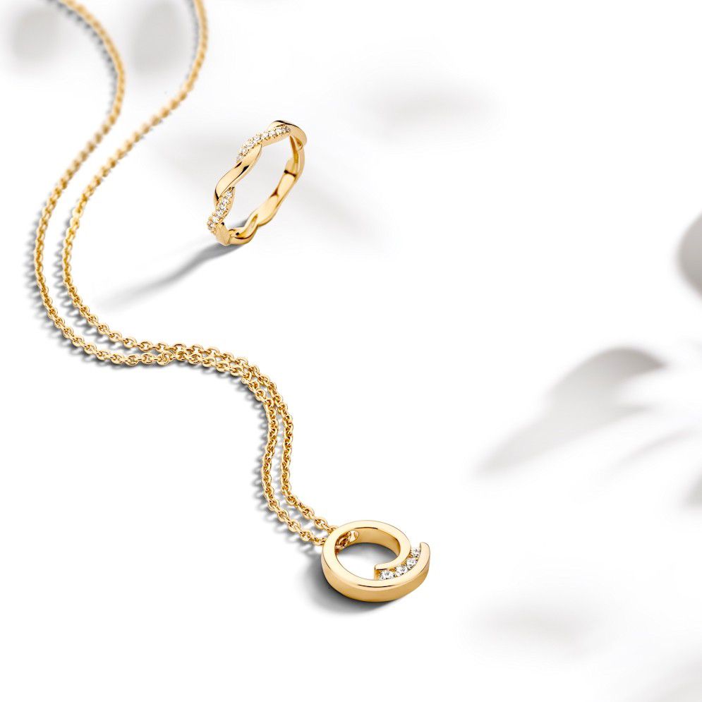Collana in oro giallo con ciondolo di diamanti - gioiello di lusso 14 carati