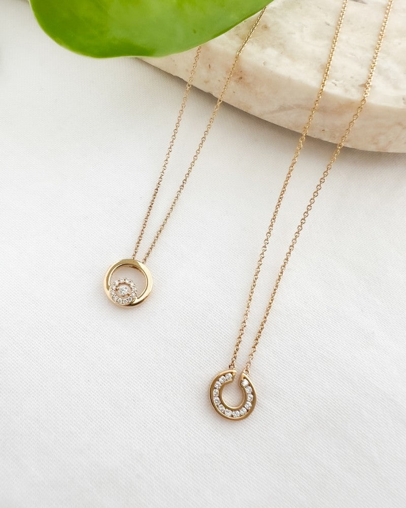 Collana in Oro Giallo con Diamanti - 14 Carati Eleganza Senza Tempo