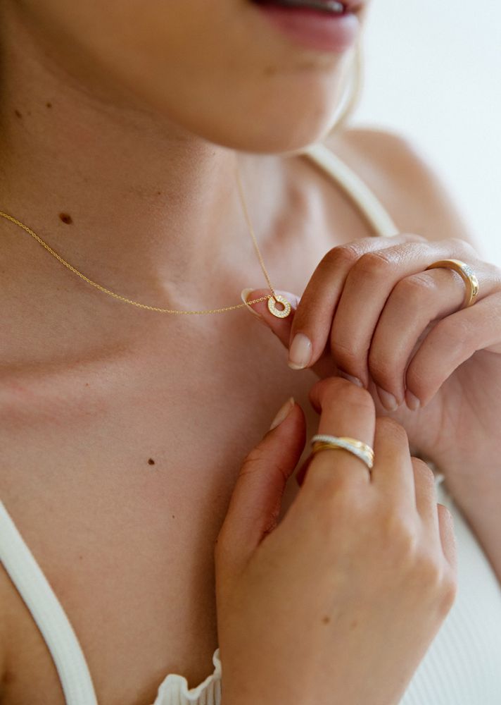 Collana in Oro Giallo con Diamante - Lusso Senza Tempo in 14 Carati