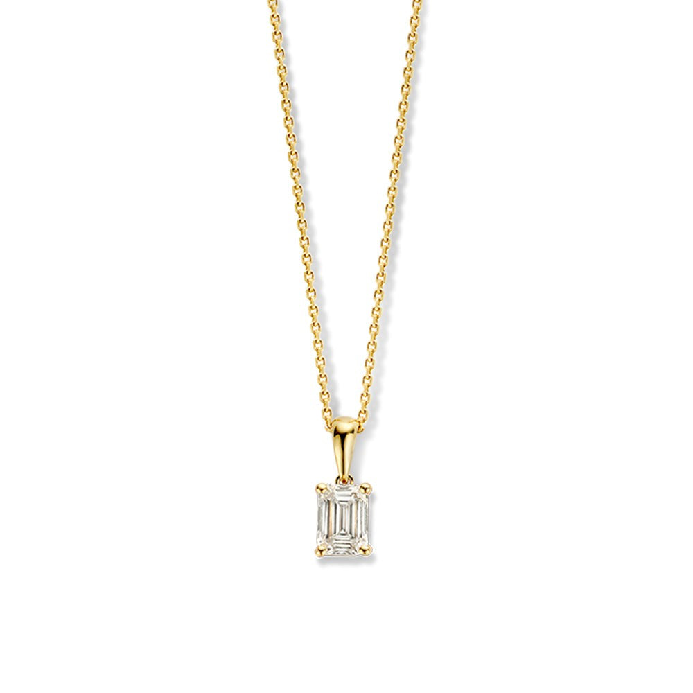 Collana in oro giallo con pendente a forma rettangolare e diamante centrale.