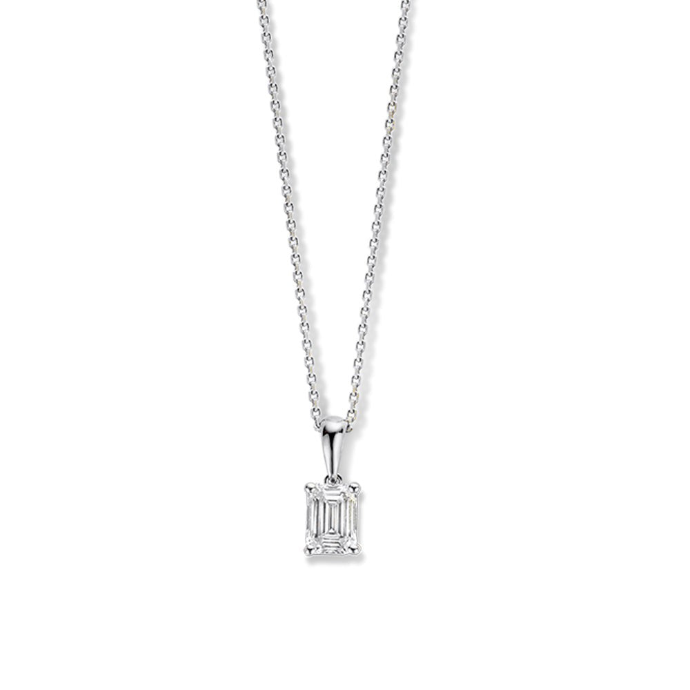 Collana in oro bianco con pendente a forma rettangolare e diamante da 0,50 carati.