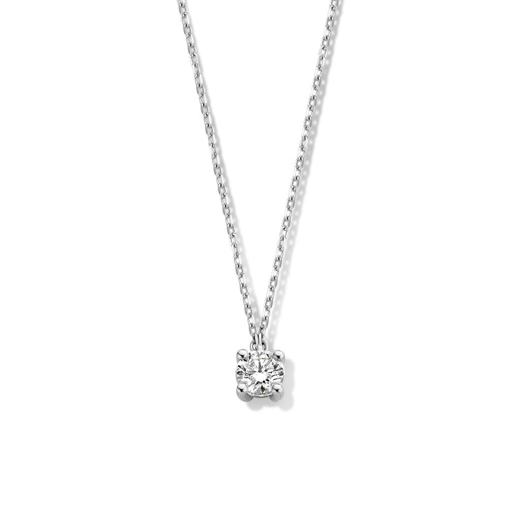 Collana in oro bianco con pendente quadrato e diamante da 0,50 carati.