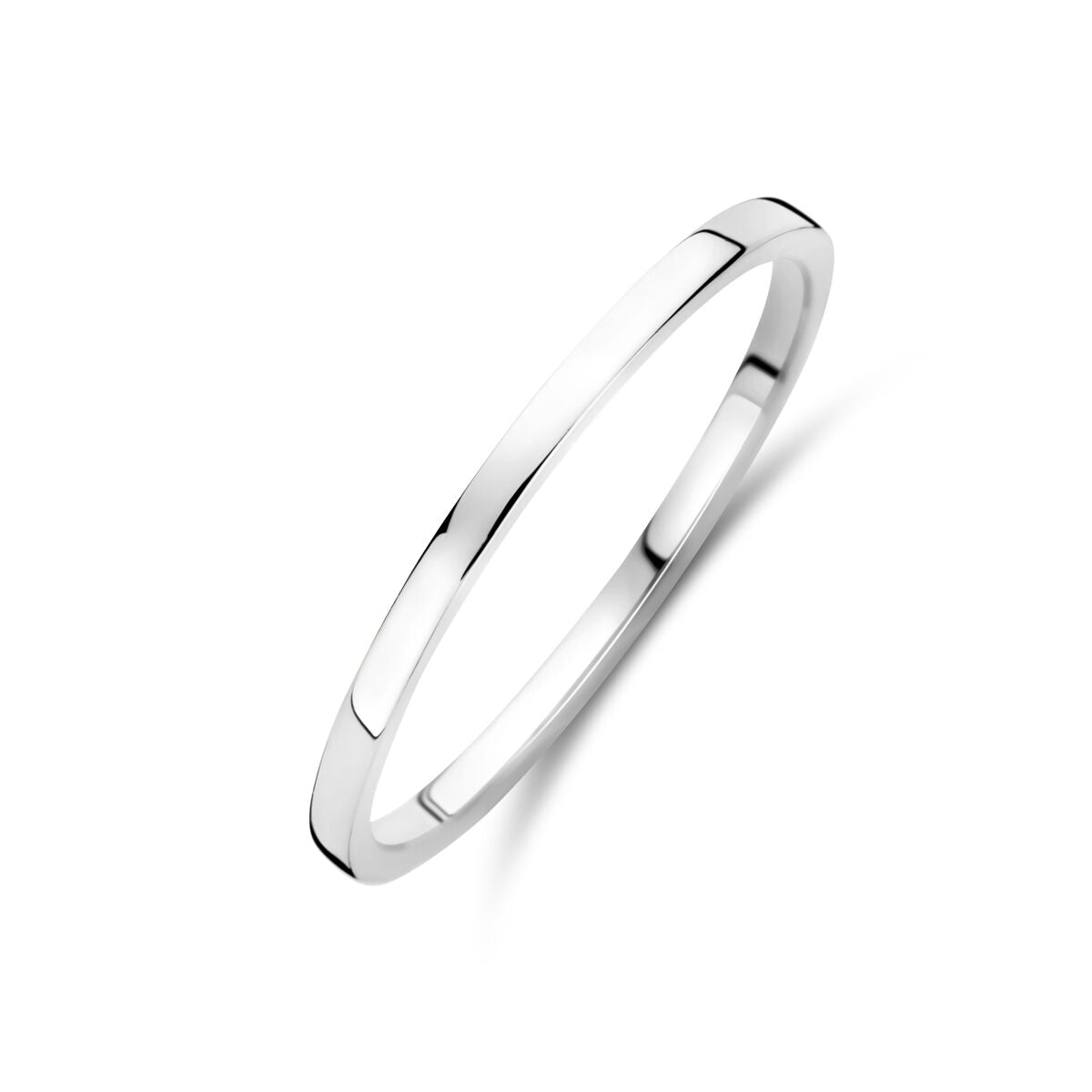 anello in oro bianco 14K, sottile e lucido, con finitura liscia.