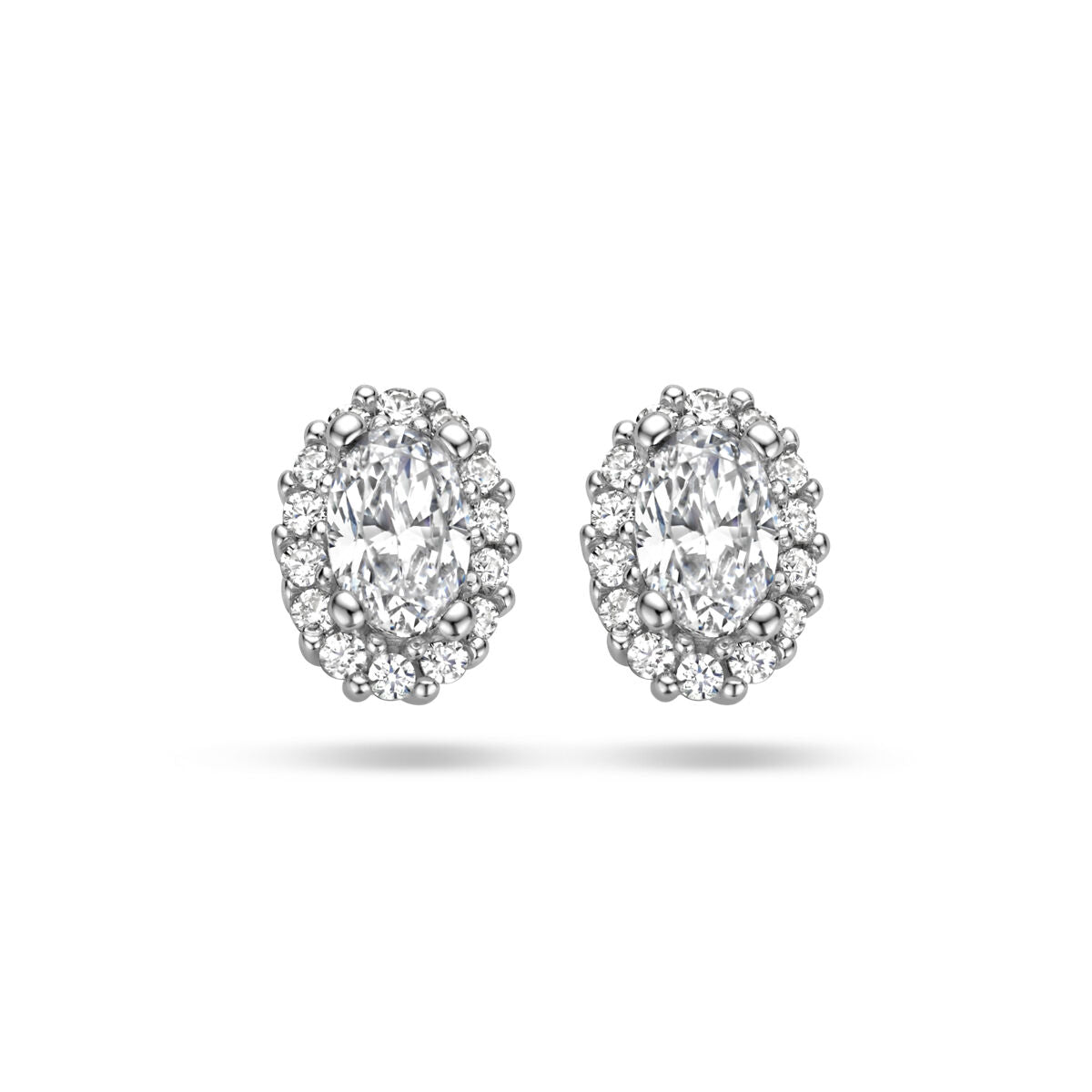 Orecchini in argento rodiato con zirconi a forma di halo.