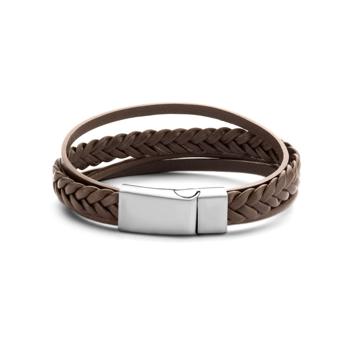 Bruine leren armband van 12 mm met een edelstalen sluiting en gevlochten ontwerp.