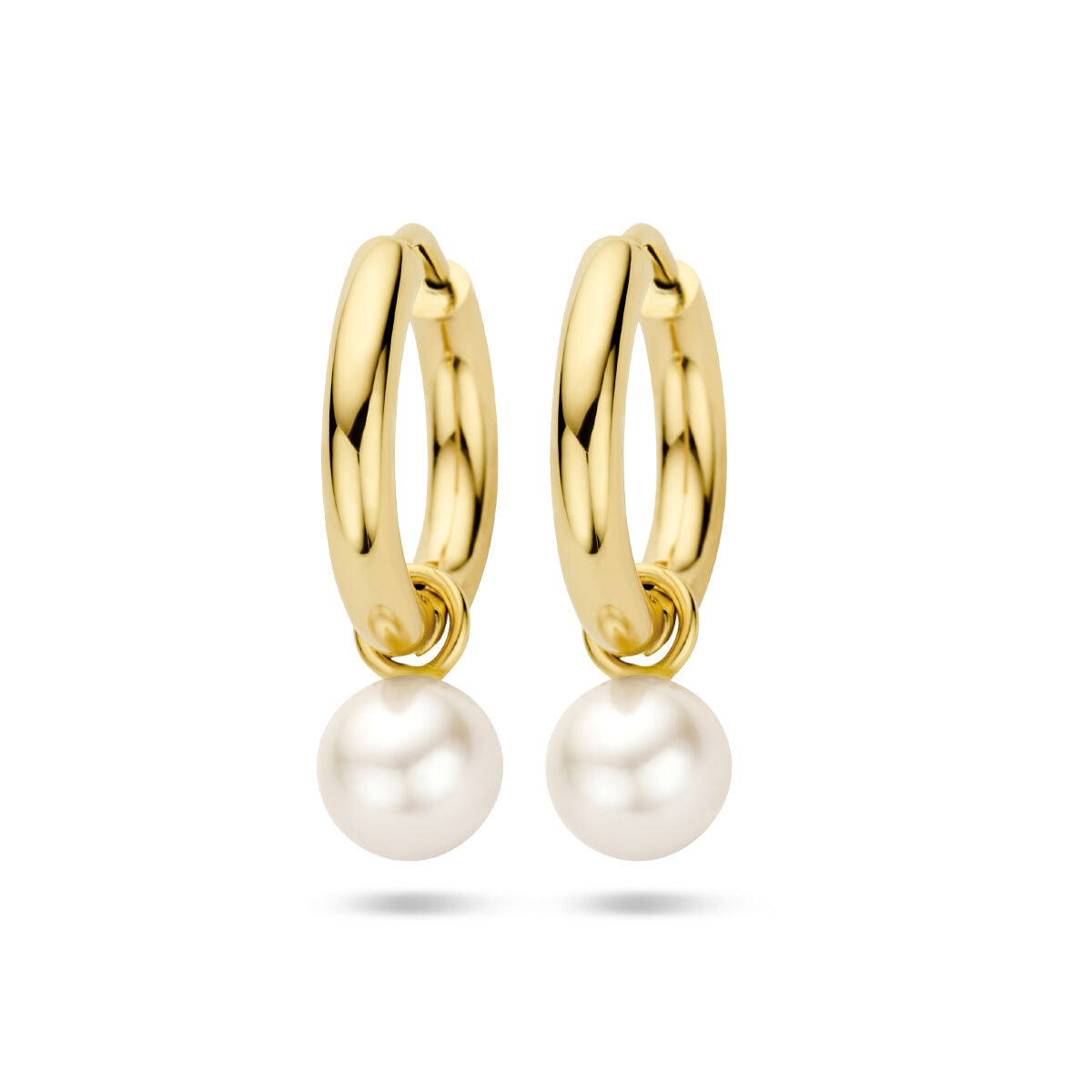 Orecchini alla creola in oro giallo 14K con perla bianca pendente.