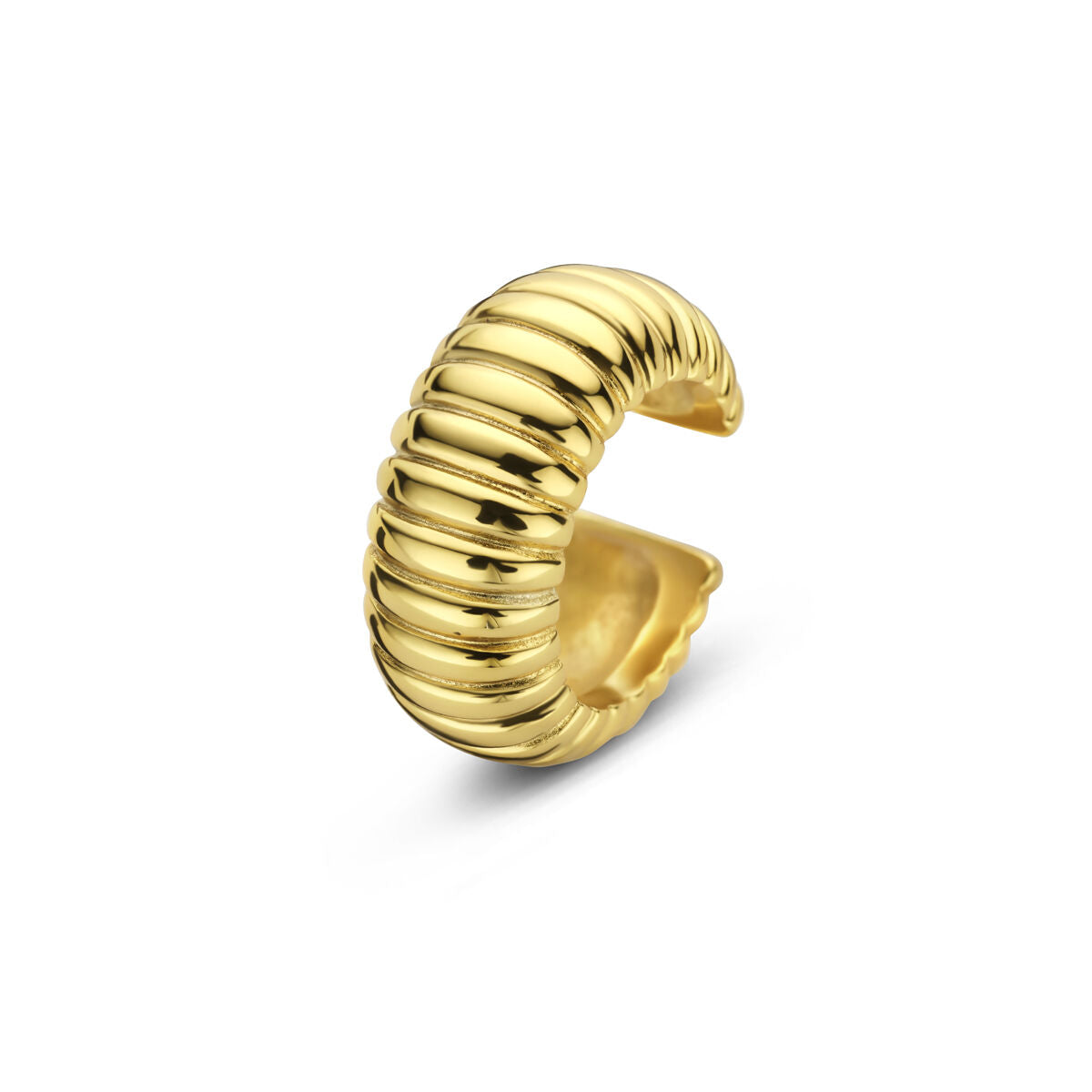Verguld zilveren ear cuff met een geribbelde afwerking van 925 zilver.