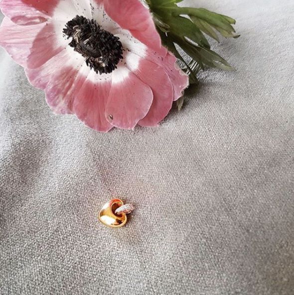 Ciondolo a cuore in oro giallo con brillante - 14 carati - diamante 0,05 crt