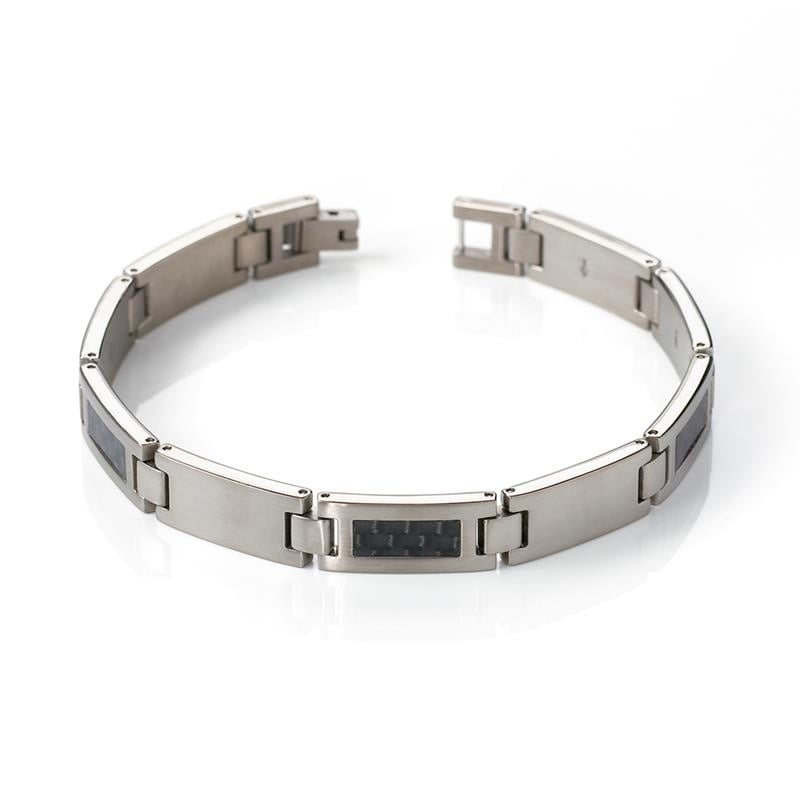 Bracciale in titanio con dettagli in carbonio, finitura lucida e design moderno.