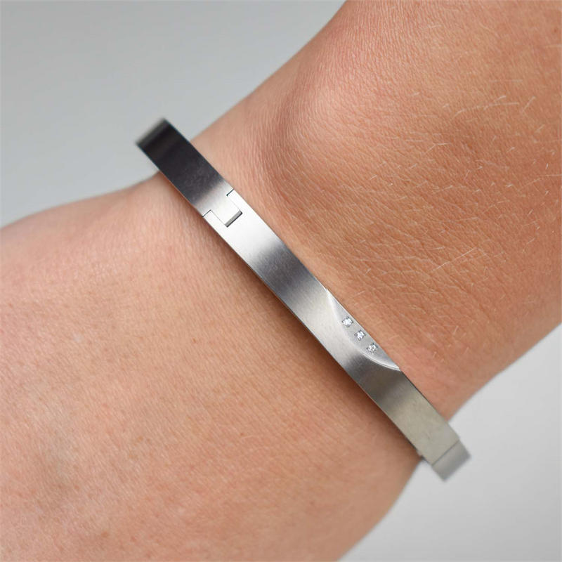 Boccia Titanium Bracciale Rigido dia 3/ 0.015 - 03006-02