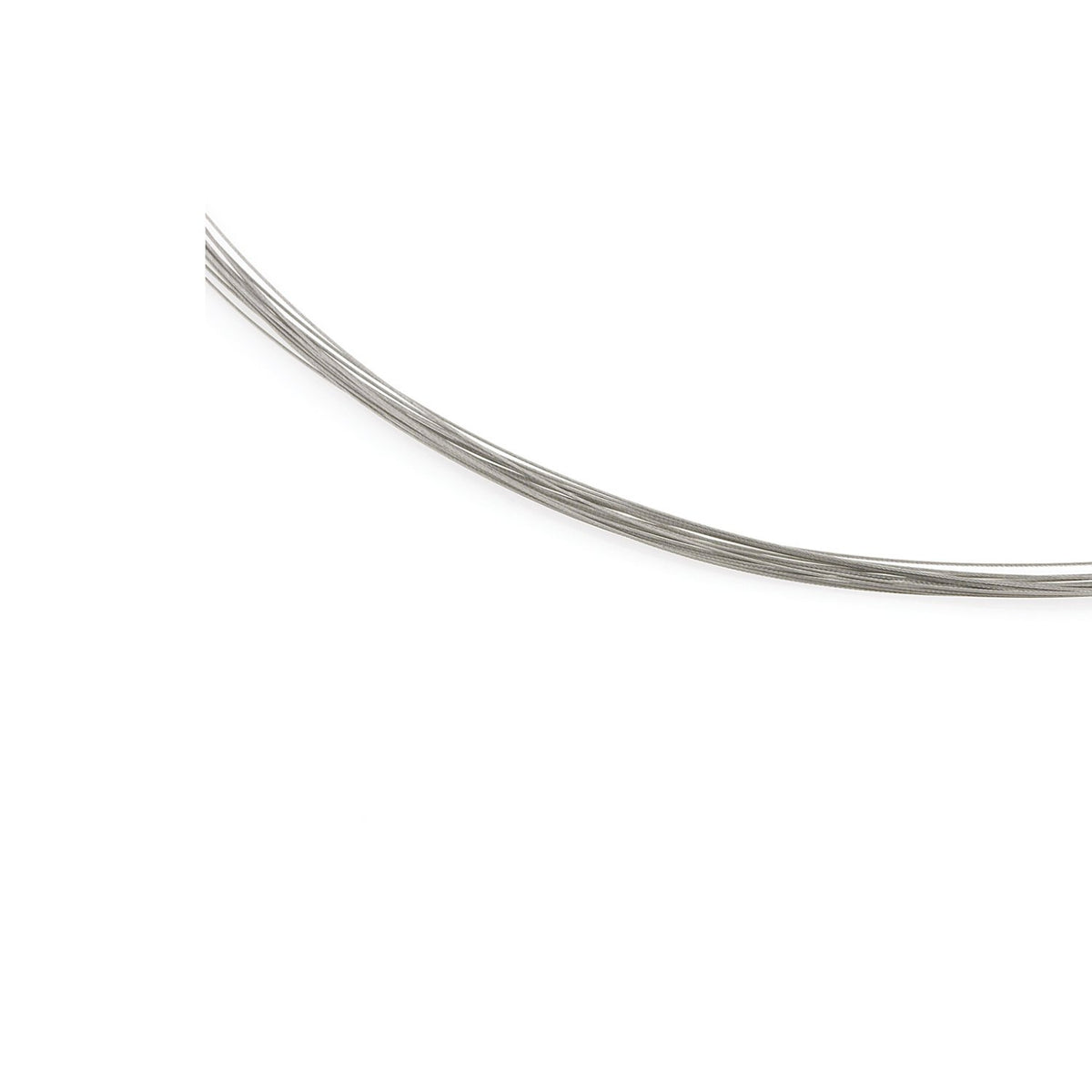 Collana in titanio con finitura lucida e design sottile.