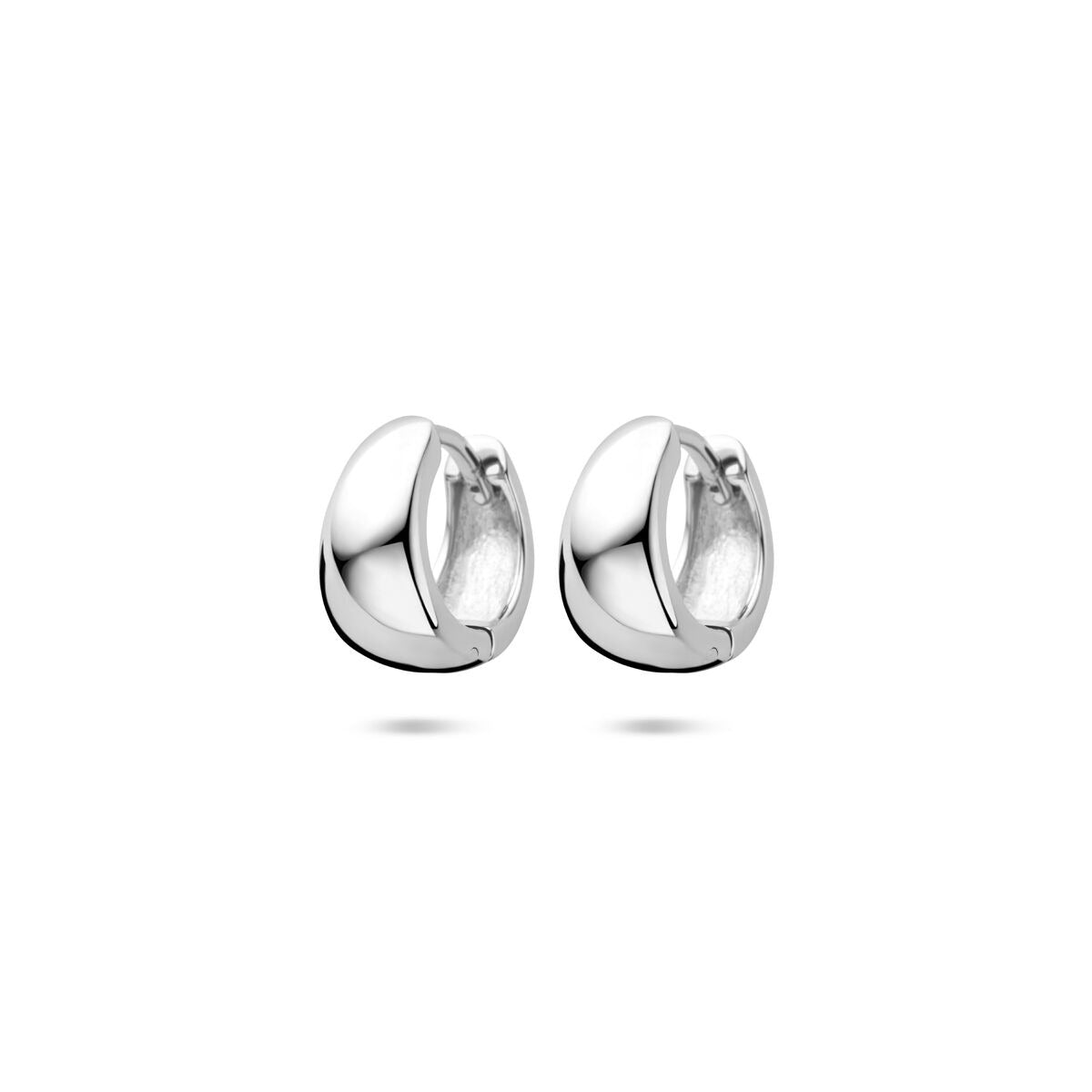 Orecchini alla creola in argento rodiato di 11 mm, con finitura lucida e design moderno.