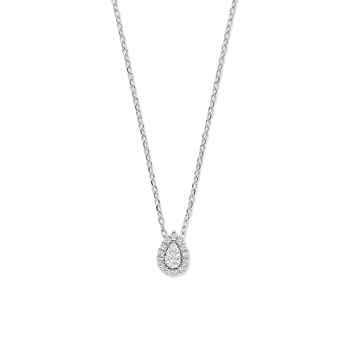 Zilveren ketting van gerhodineerd 925 zilver met een druppelvormige hanger bezet met zirkonia.