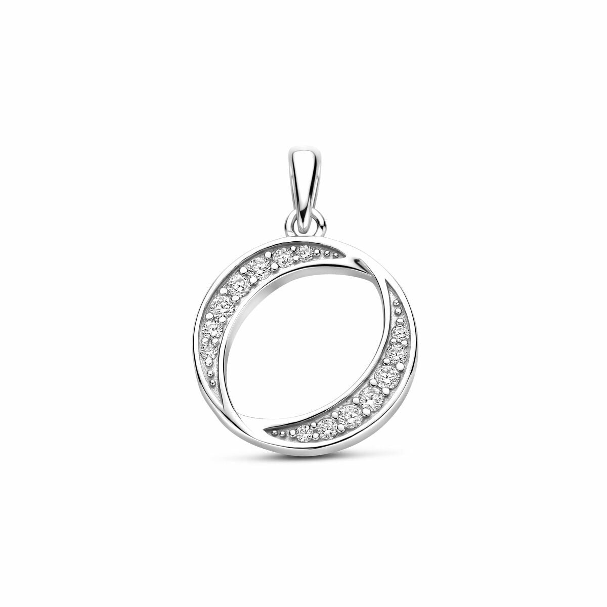 Zilveren hanger van gerhodineerd 925 zilver met een open cirkelvorm en zirkonia steentjes.