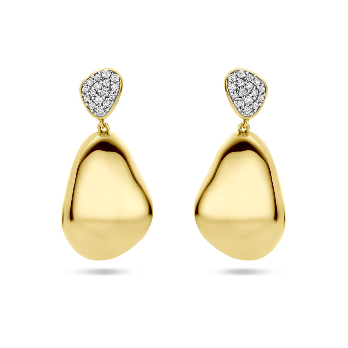 Orecchini in oro giallo 14k con diamanti – 0,20 ct (2x 0,10 ct), forma irregolare, lunghezza 27 mm.