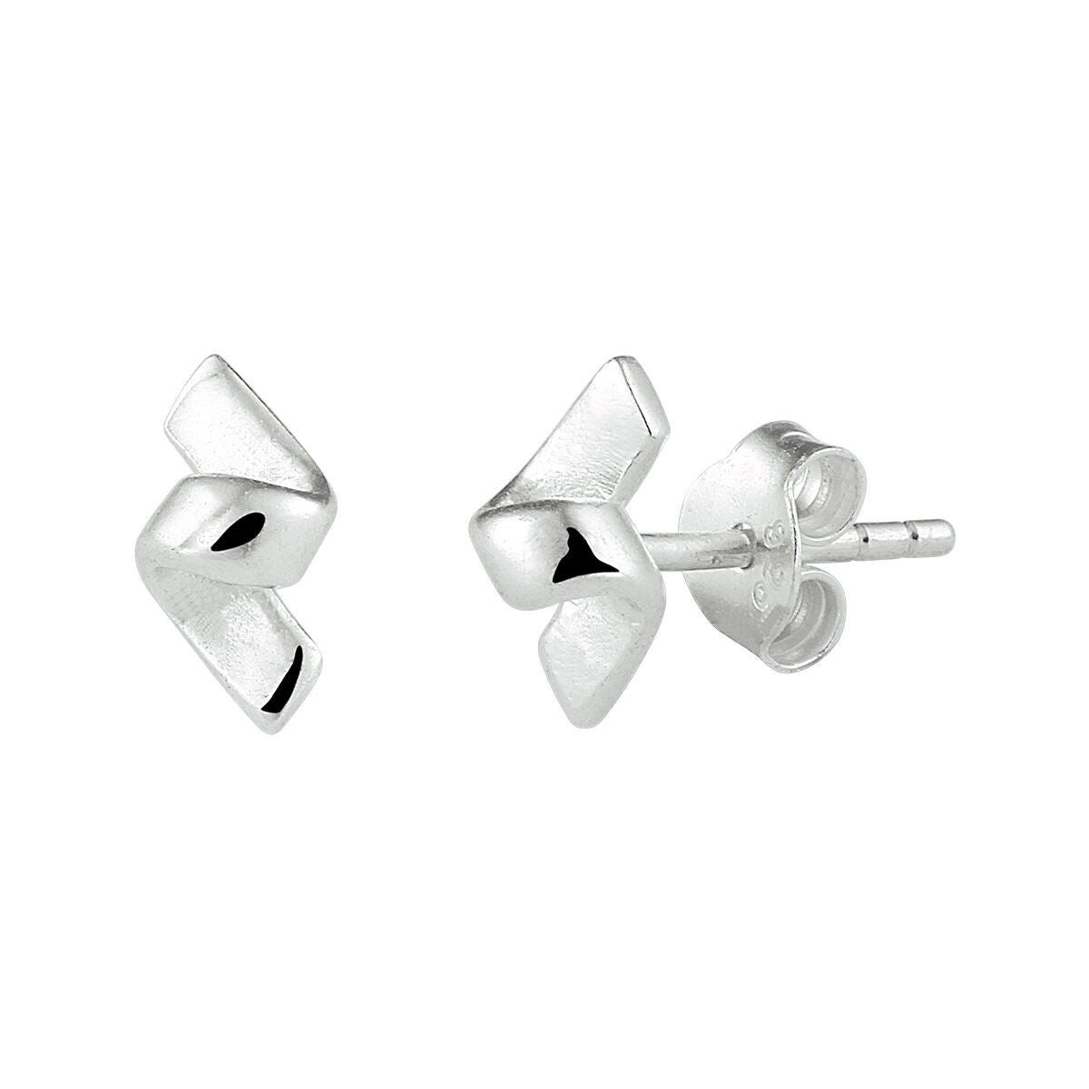 Orecchini in argento a forma di V, con finitura lucida e design moderno.