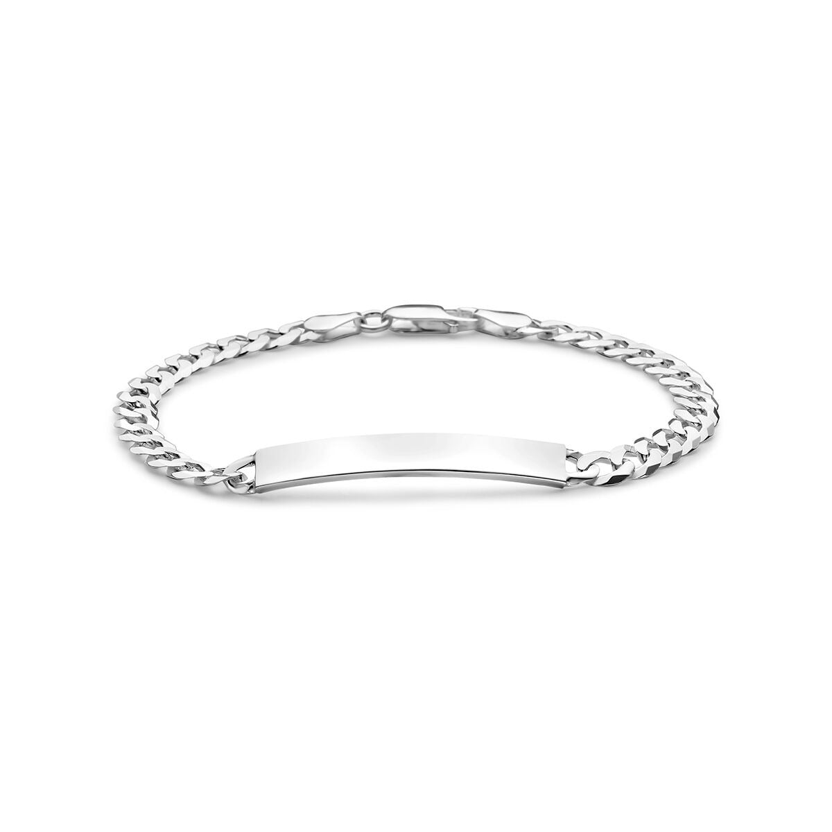 Zilveren heren armband met een gegraveerde, gladde plaat en een schakelsysteem.