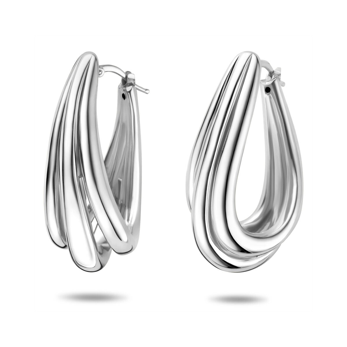 Orecchini in argento 925 rodiato, forma ondulata, dimensioni 42 x 16,5 mm.