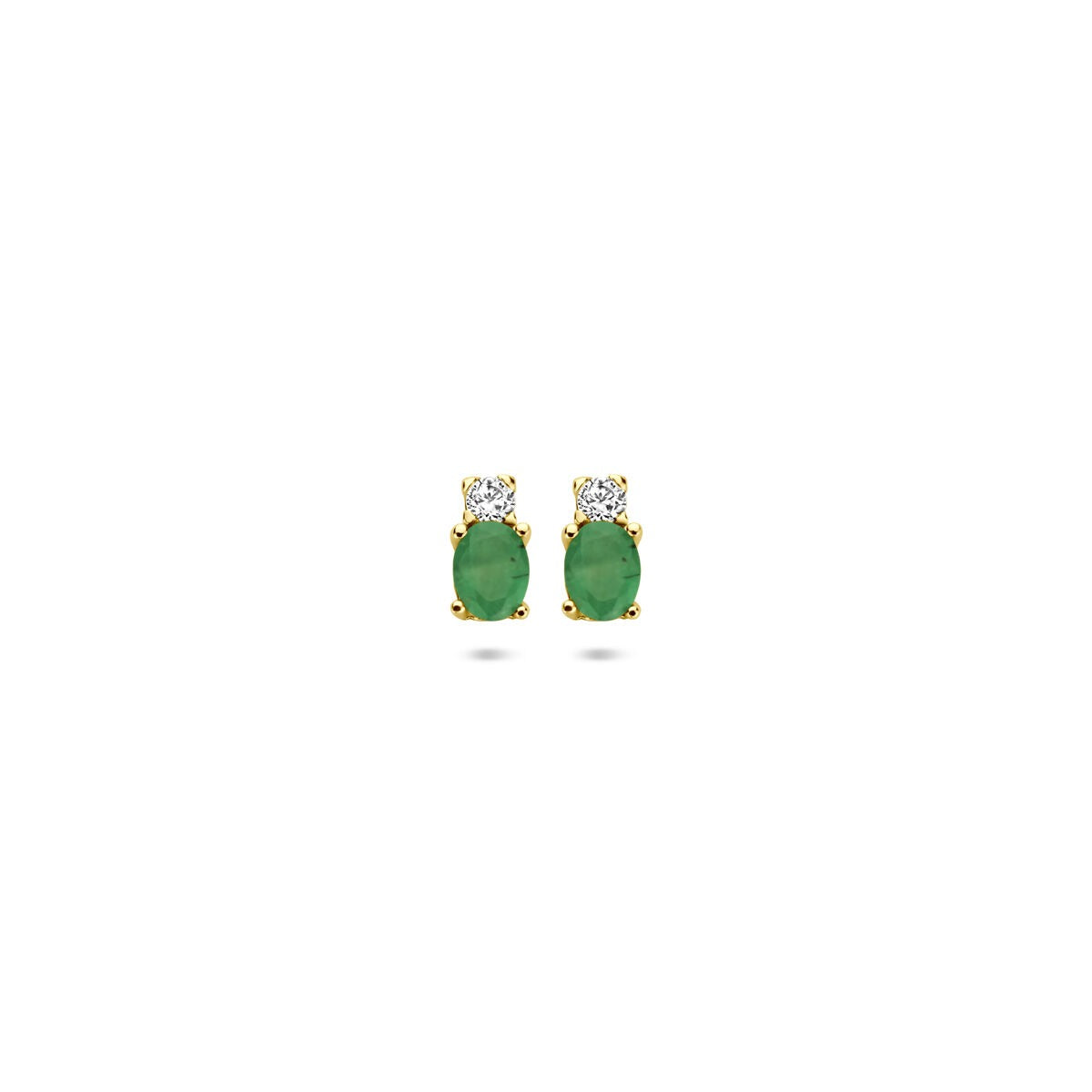 Orecchini in oro giallo 14k con smeraldo e zirconia, forma ovale, dimensioni 6 x 3 mm.