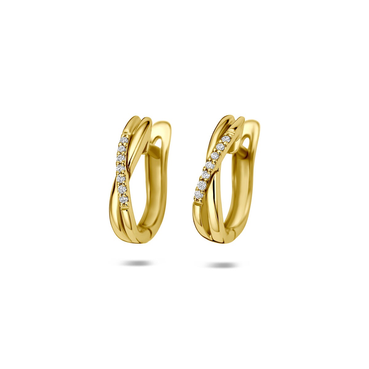 Orecchini alla creola in oro giallo 14k con diamanti lab-grown incastonati.