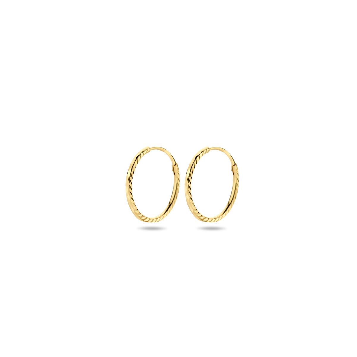 Orecchini alla creola in oro giallo 14k con finitura diamantata.