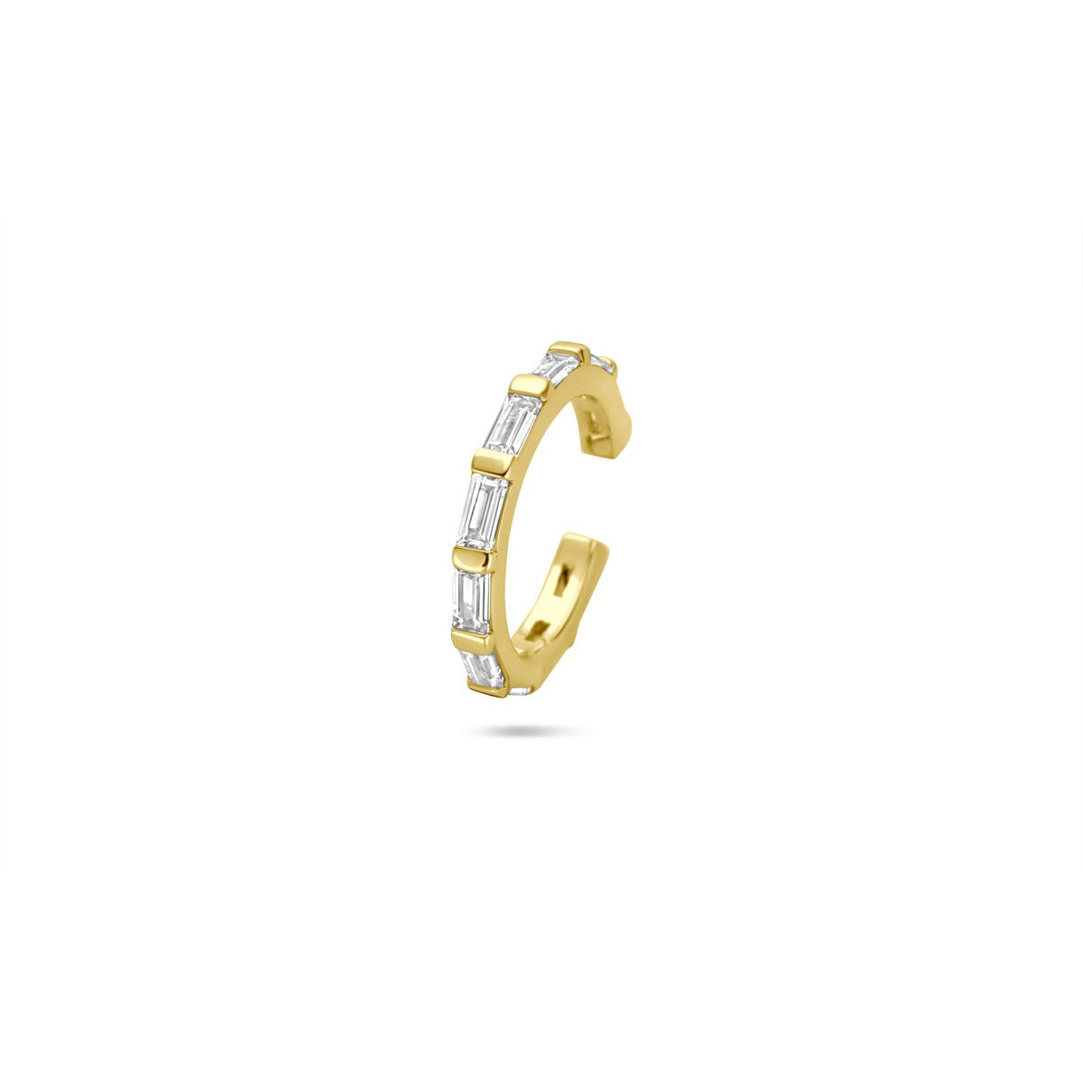 Verguld zilveren ear cuff met baguette zirkonia in een moderne, open vorm.