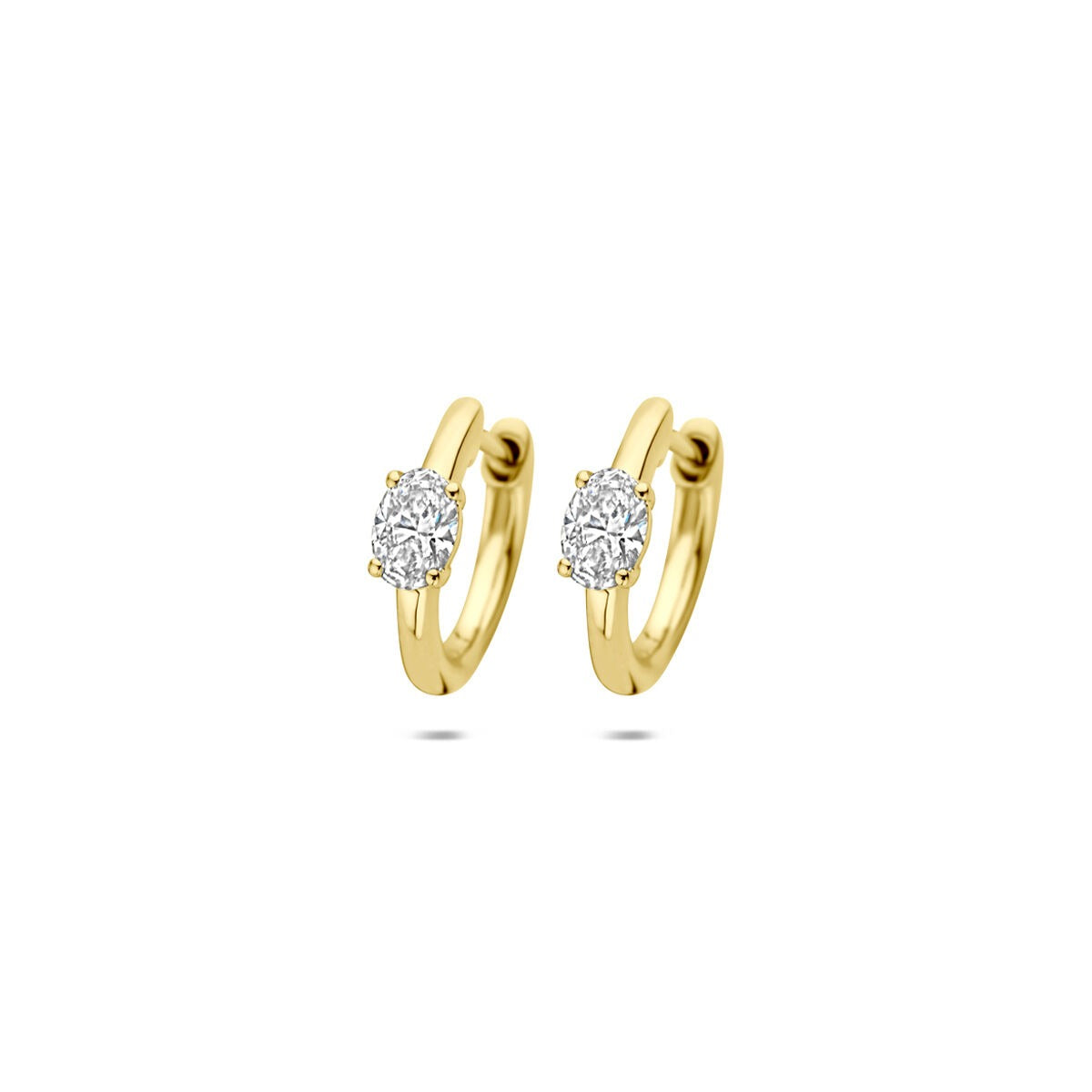 Orecchini in oro giallo 14k con diamante lab-grown, forma ovale e finitura lucida.