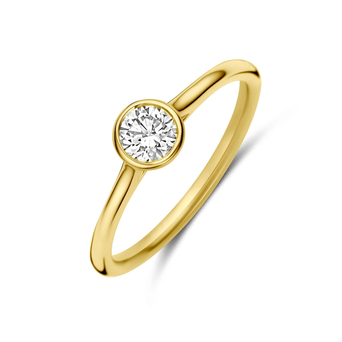 Geelgouden ring met een solitaire diamant van 0,40 ct in een ronde zetting.