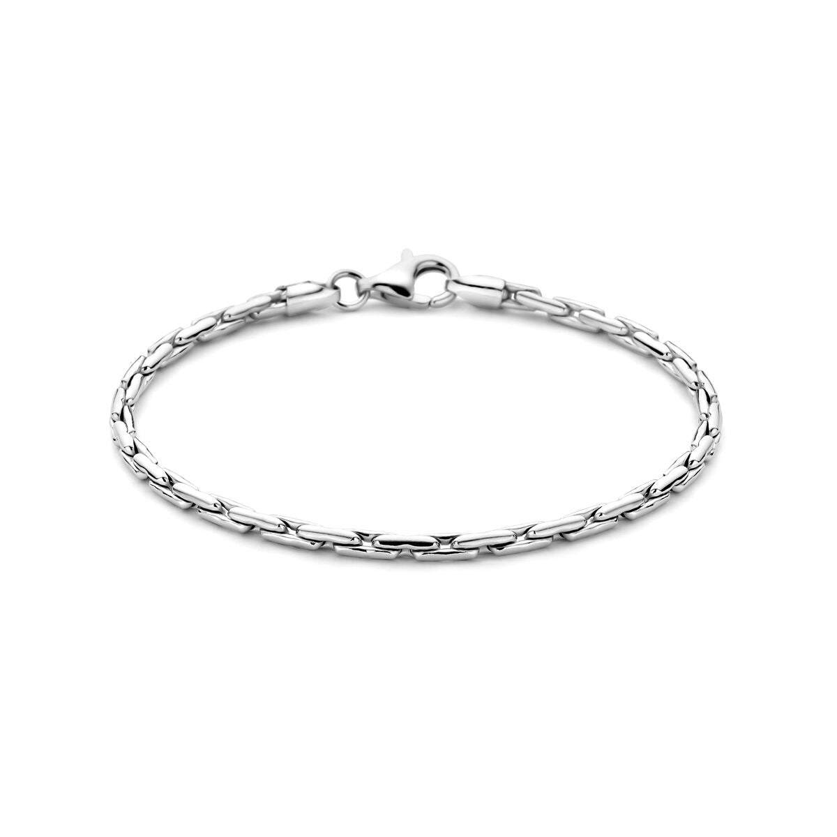 Bracciale in argento rodinato con finitura lucida e design a maglia cardano.