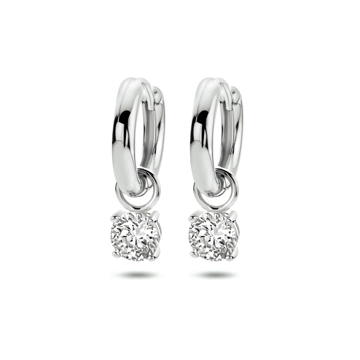 Orecchini alla creola in argento rodiato 925 con pendente in zirconia.