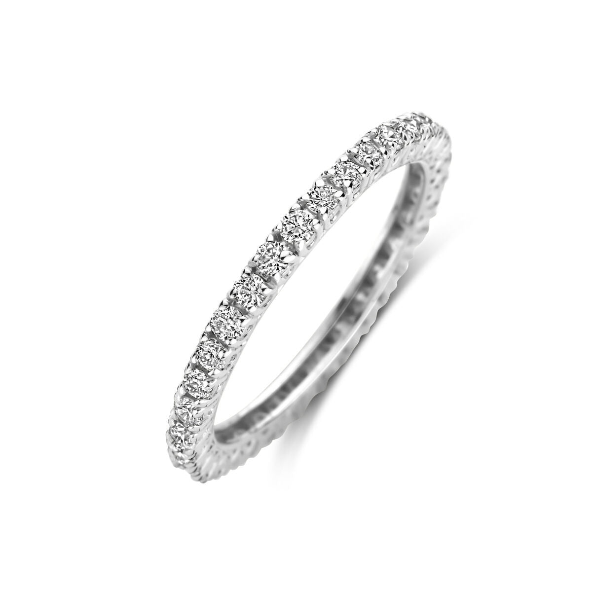 Anello in oro bianco 14k con diamanti, 0.70 ct, design sottile e brillante.