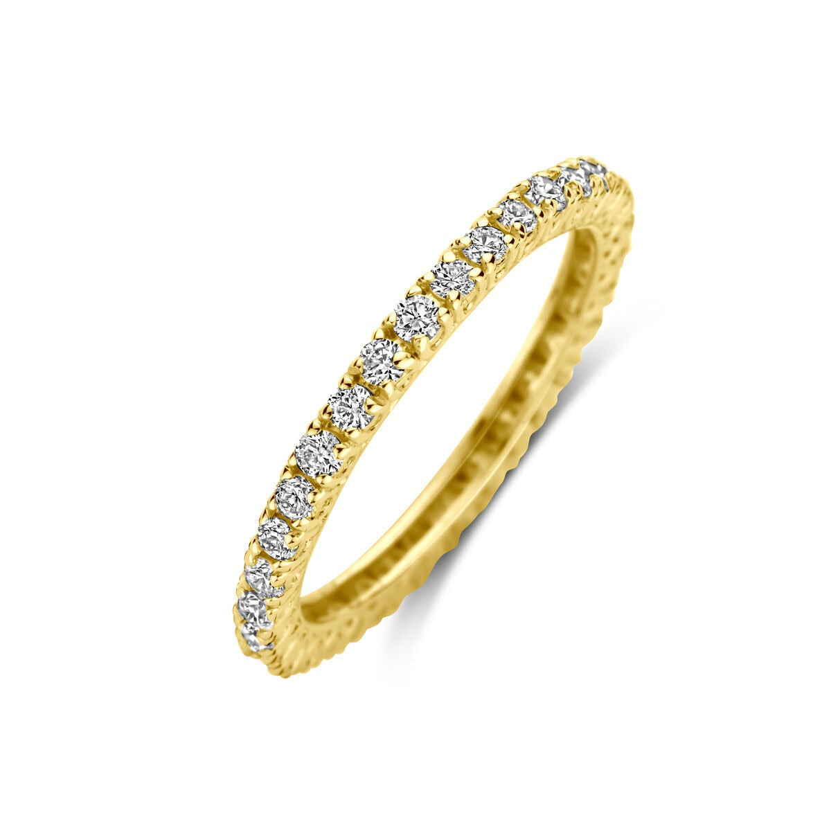Anello in oro giallo 14k con diamanti, design sottile e dettagli incisi.