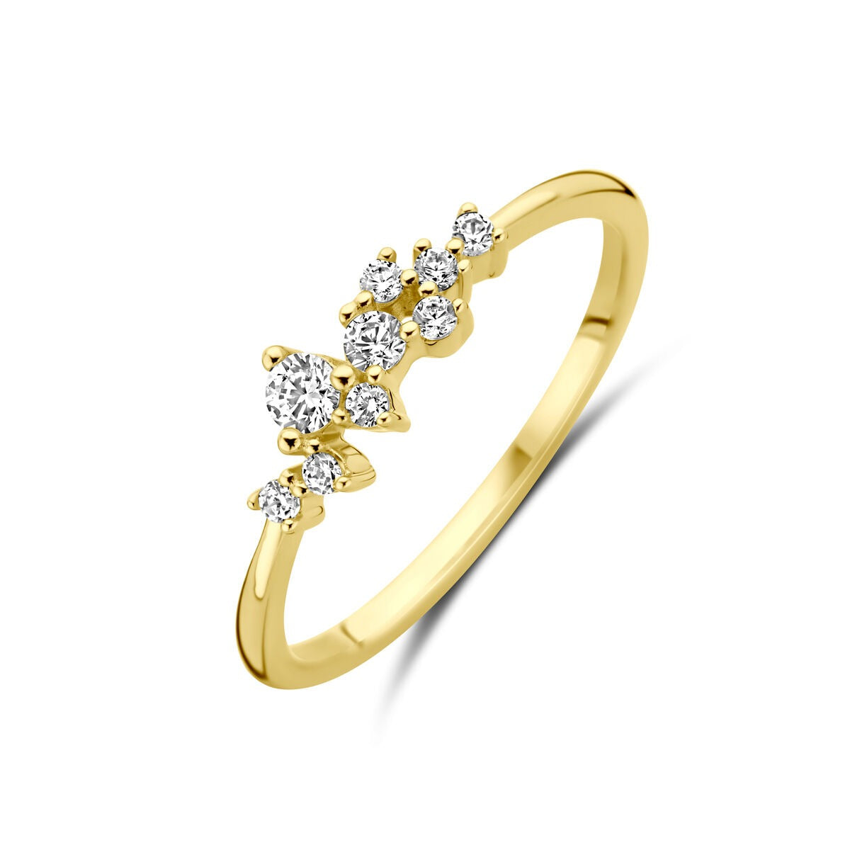 Anello in oro giallo 9k con zirconi, design raffinato e brillante.