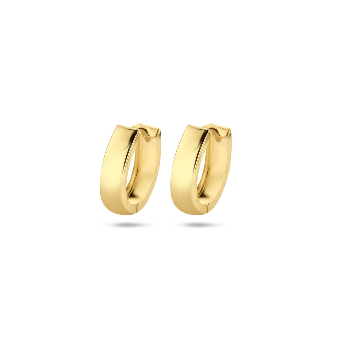 Orecchini alla creola in oro giallo 14k con finitura lucida e design semplice.