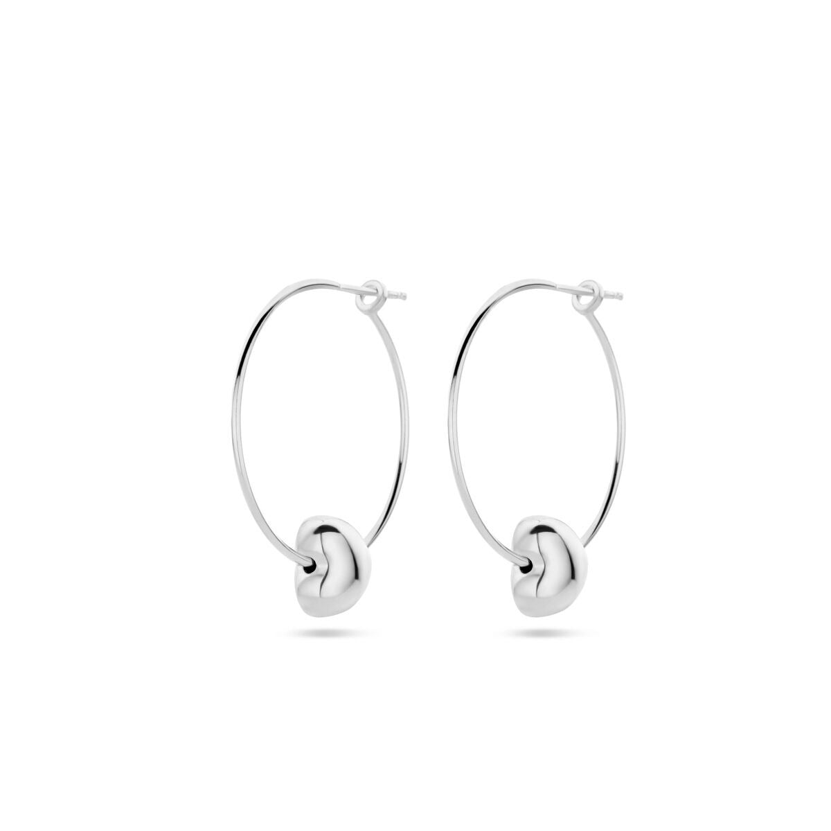 Orecchini a cerchio da donna in argento con cuore – rodiato 31 mm