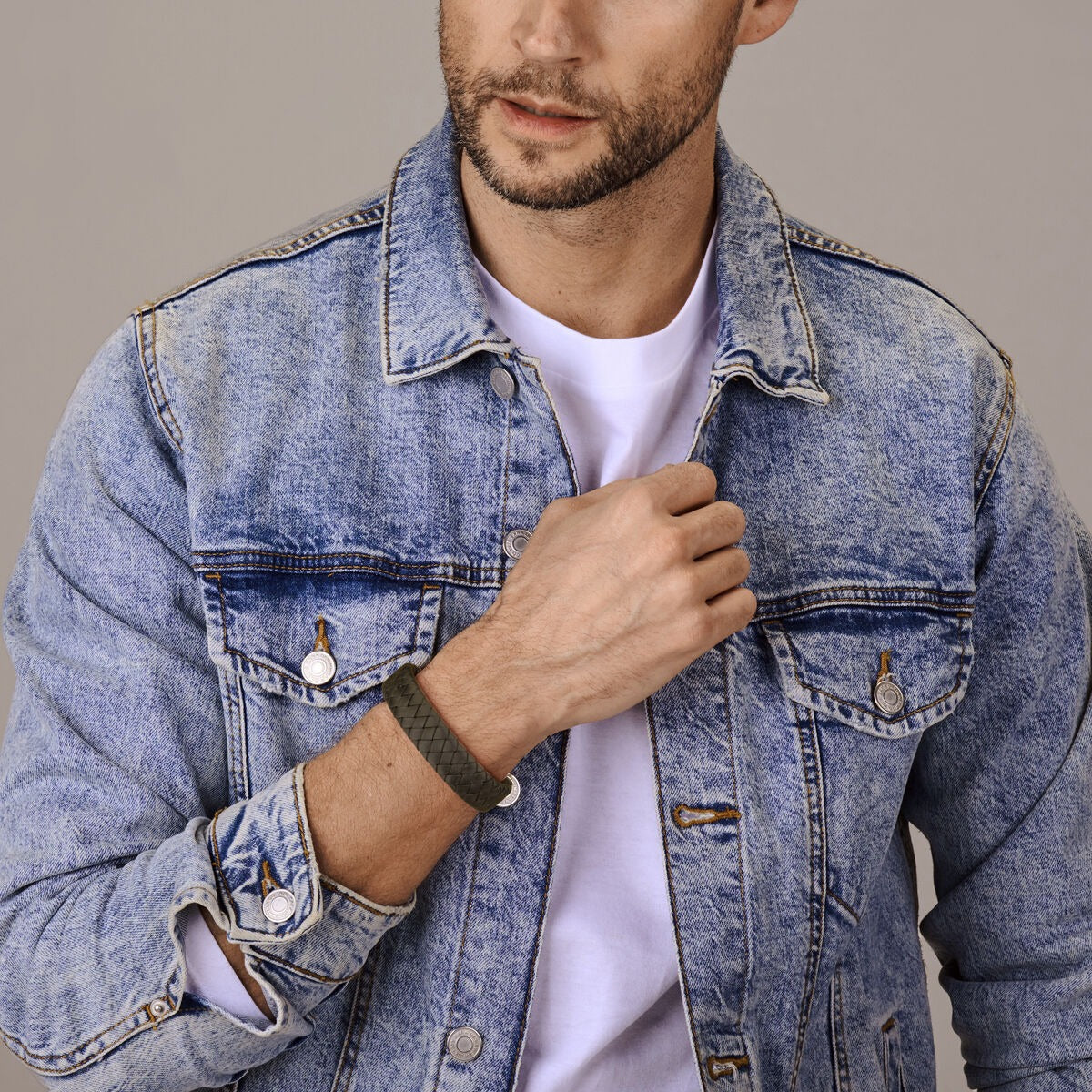 Bracciale da Uomo in Pelle Nero con Argento Rodiato – 21 cm