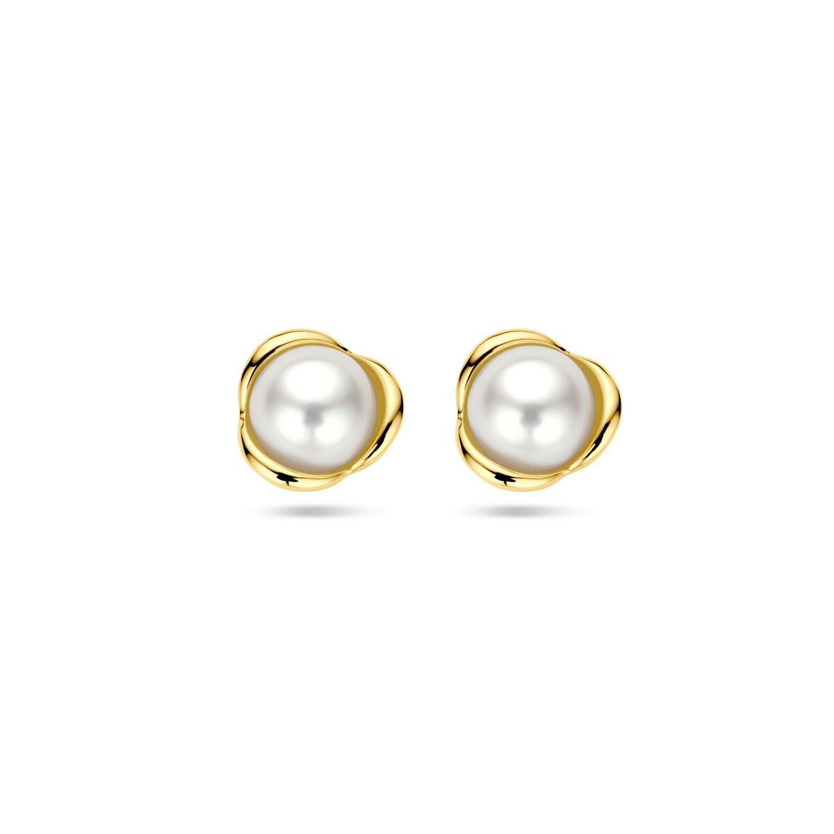 Orecchini in oro giallo 14k con perla di acqua dolce, design rotondo e finitura lucida.