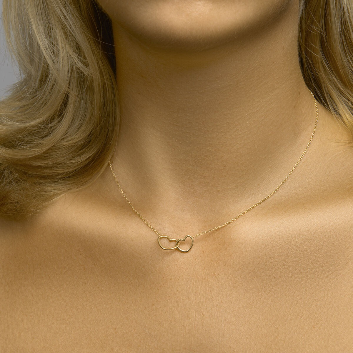 Collana in Argento Dorato con Due Cuoricini – 40-45 cm