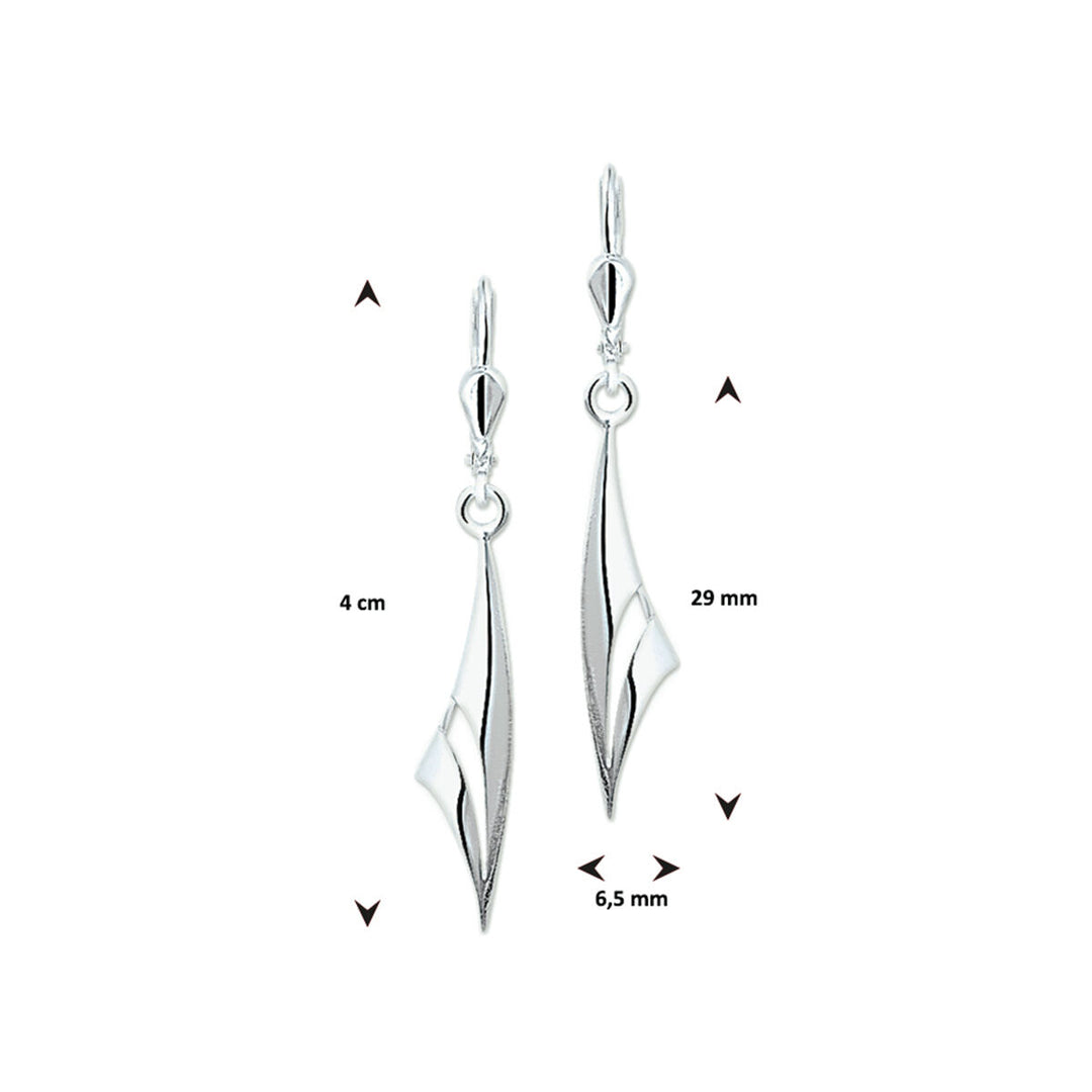 Zilveren oorhangers met poli afwerking
