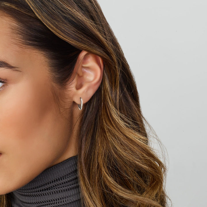 Gerhodineerd Zilveren Klapoorringen – Half-Rond 12.5 mm