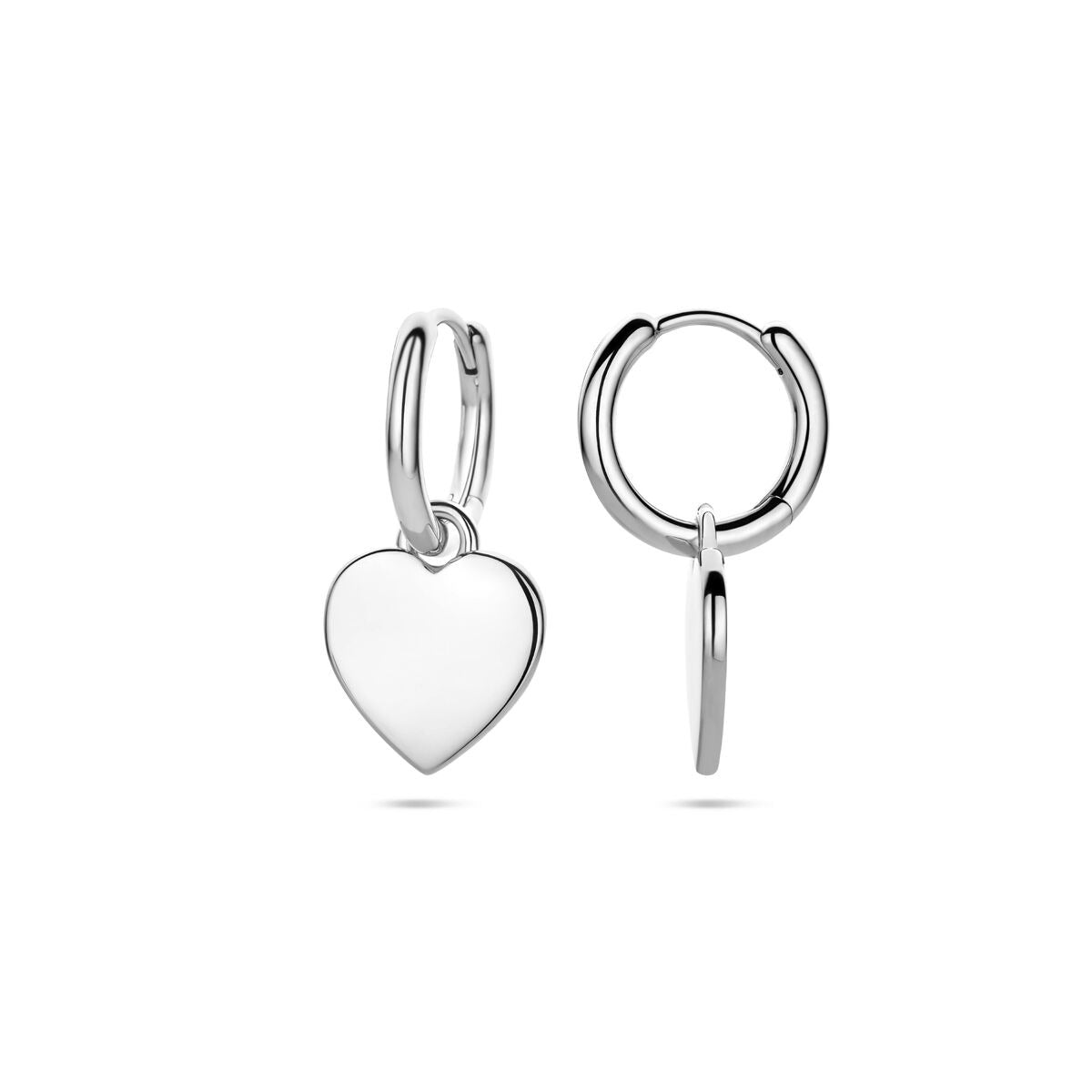 Orecchini a cerchio in argento rodiato con cuoricino 19mm